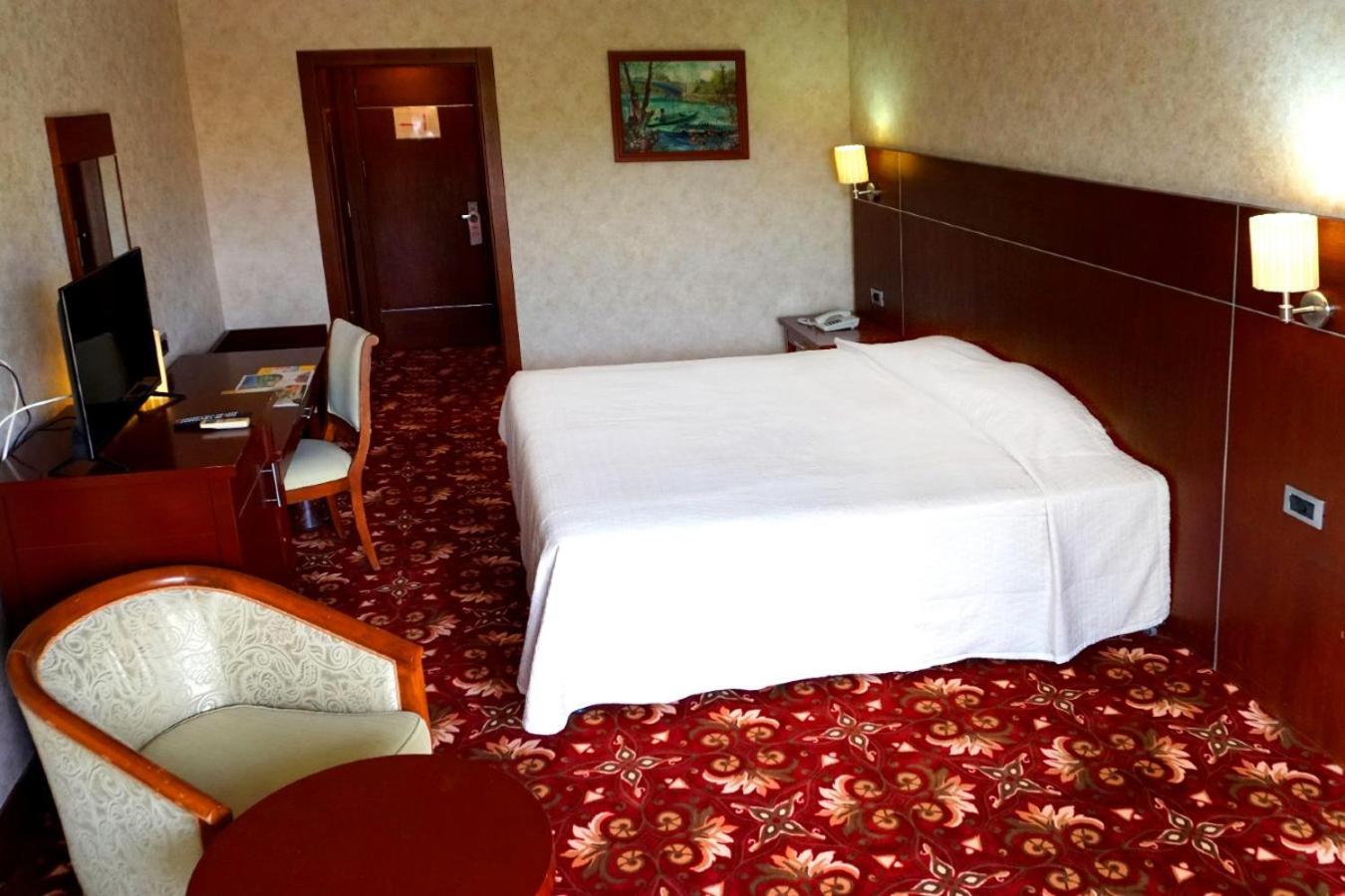 Queen Thermal Resort Hotel Emet Zewnętrze zdjęcie